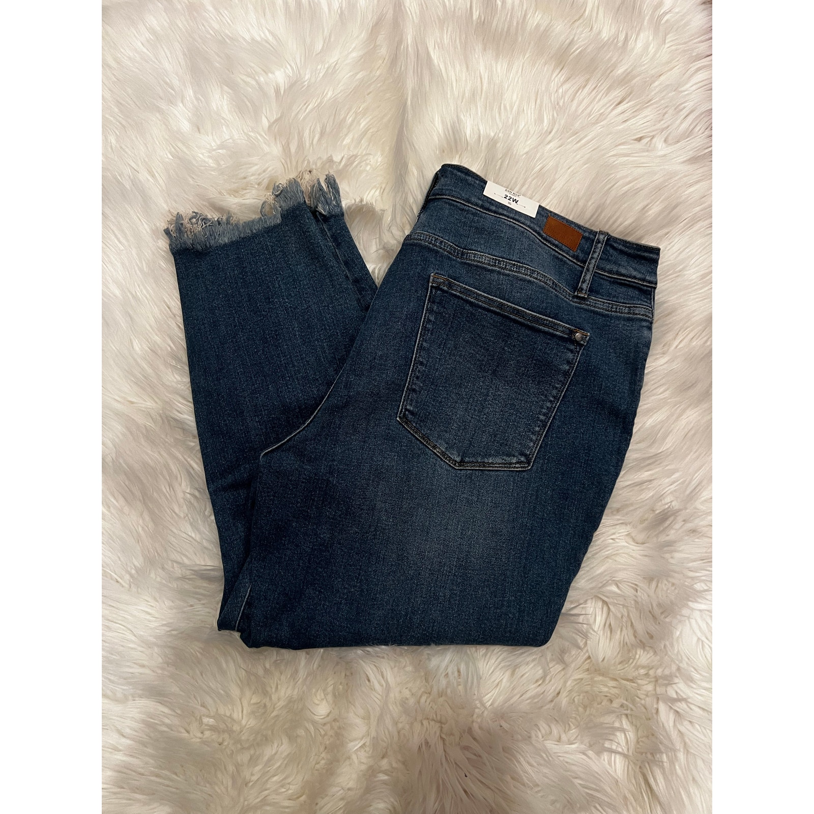 Judy Blue 22w Nwt High Rise Skinny Jeans With Frayed Ankles